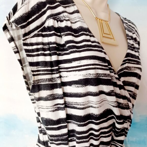 Eddie Bauer size L soft knee-length dress, good condition - Picture 3 of 5